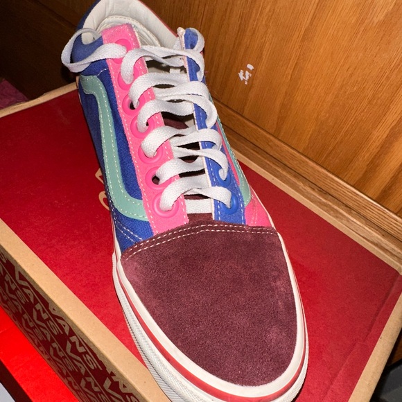Old Skool Vans (Multicolor) - Picture 2 of 7